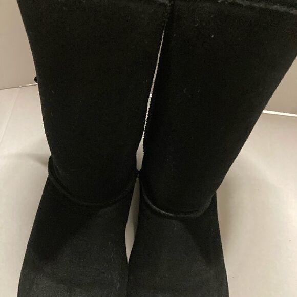 BEARPAW, women’s Boshie boots, Sz 11,Black, suede‎ - Picture 11 of 12